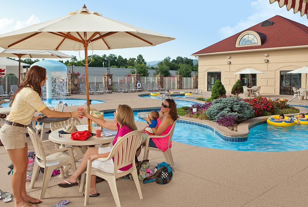 Music Road Resort Inn ピジョンフォージ エクステリア 写真
